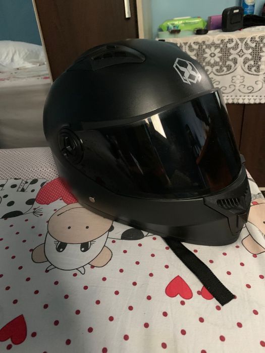 Vand casca moto (moto, atv, scuter, sport)