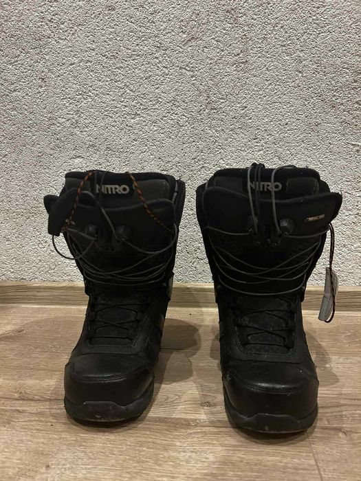 Boots snowboard NITRO marime 38 Mondo 24