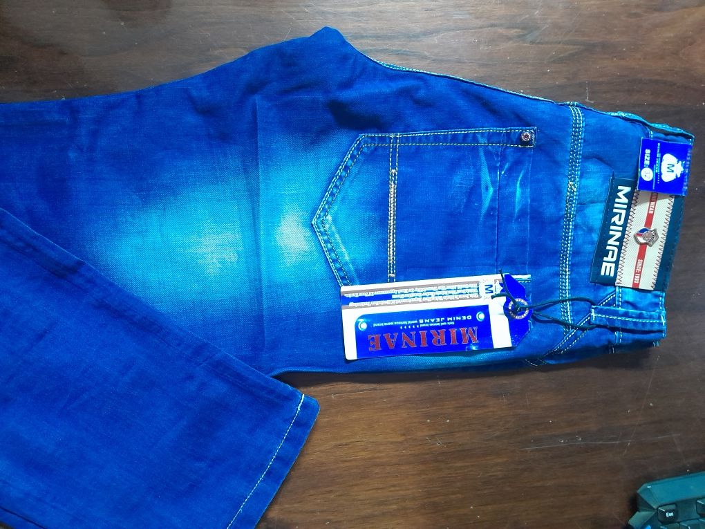 Распрадажа мужские джинсы новые