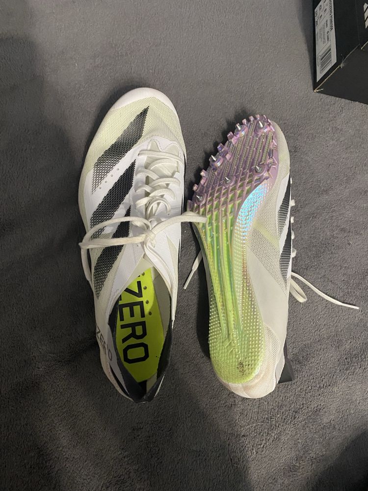 Шпайкове Adidas Adizero finesse