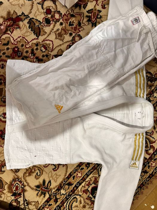 Кимоно для дзюдо Adidas