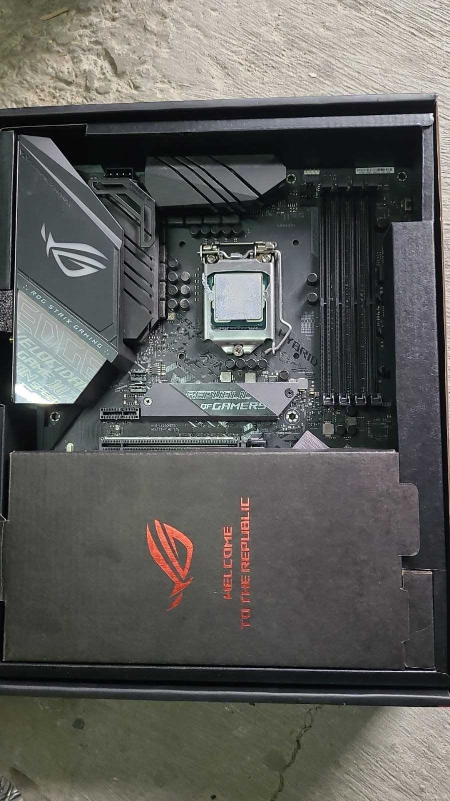 Placa de baza ASUS STRIX Z390-E GAMING / i9 9900k  / rtx 3060