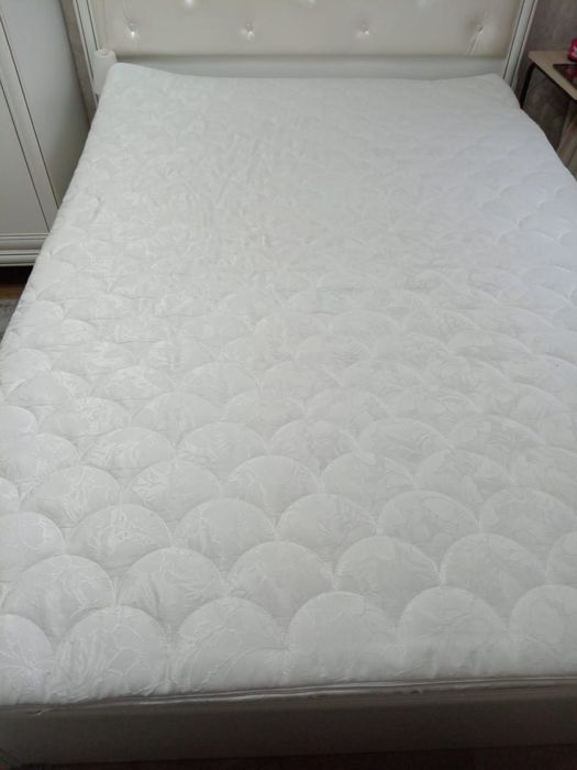 Продам топпер в хорошем состоянии