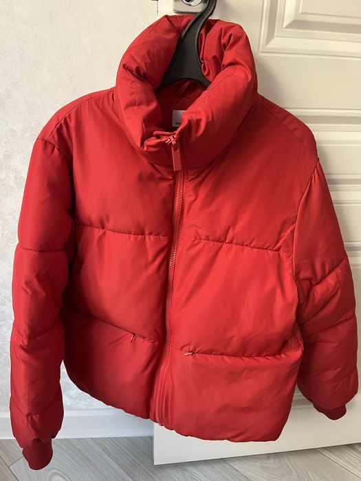 Продам верхнюю одежду