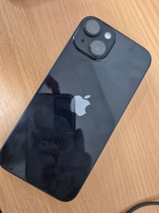 Vand schimb iphone 14 cu 14 pro sau samsung