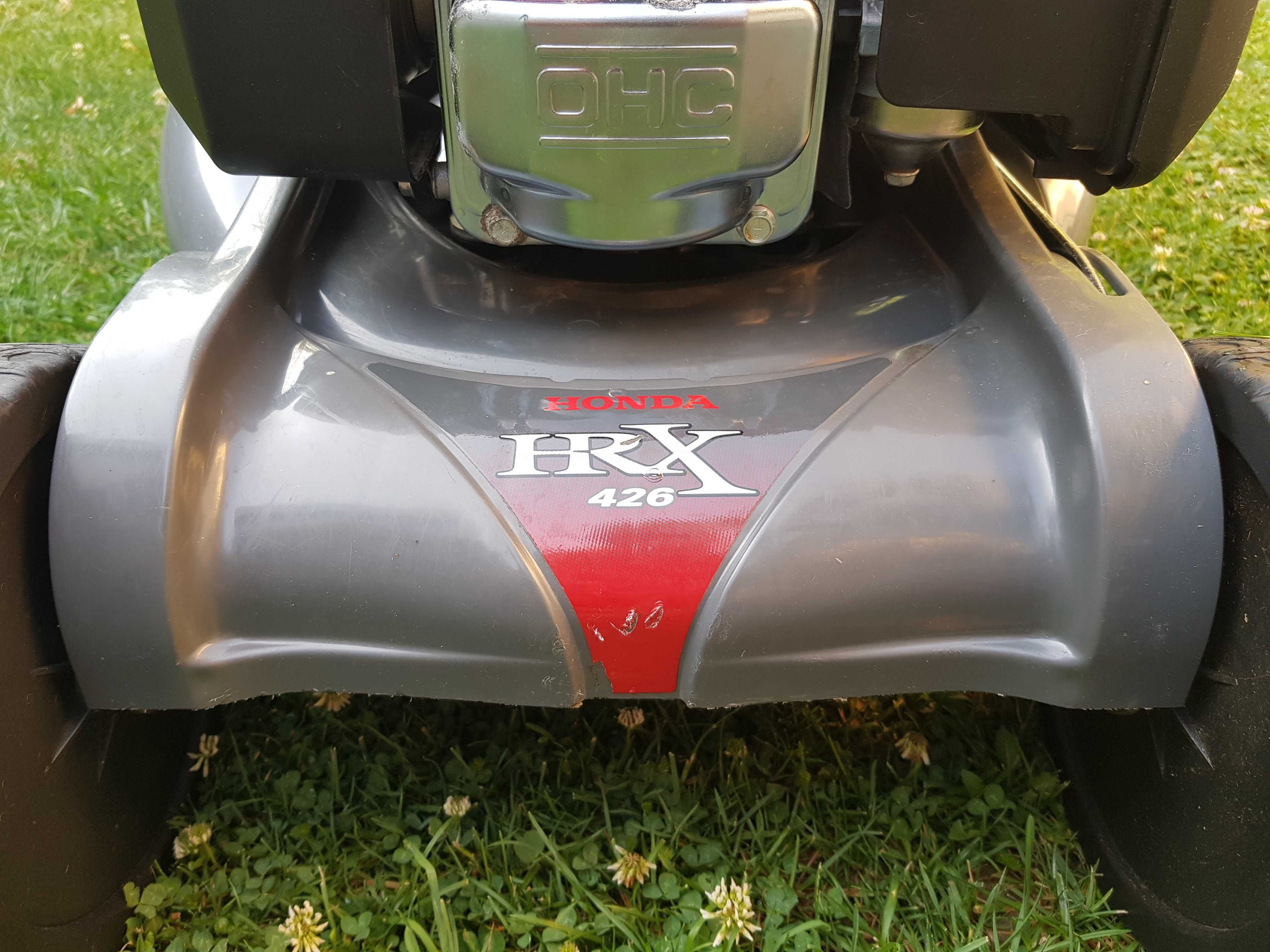 Masina de tuns iarba pe benzina,4T,  Honda HRX 426