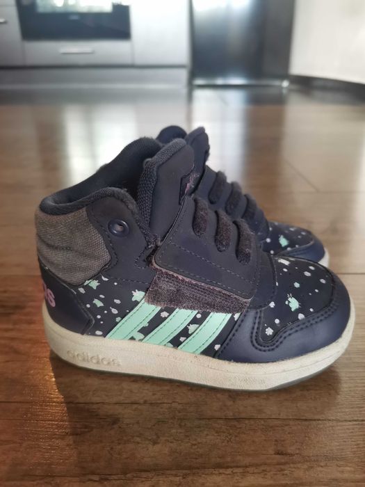 Детски обувки Адидас 23 номер