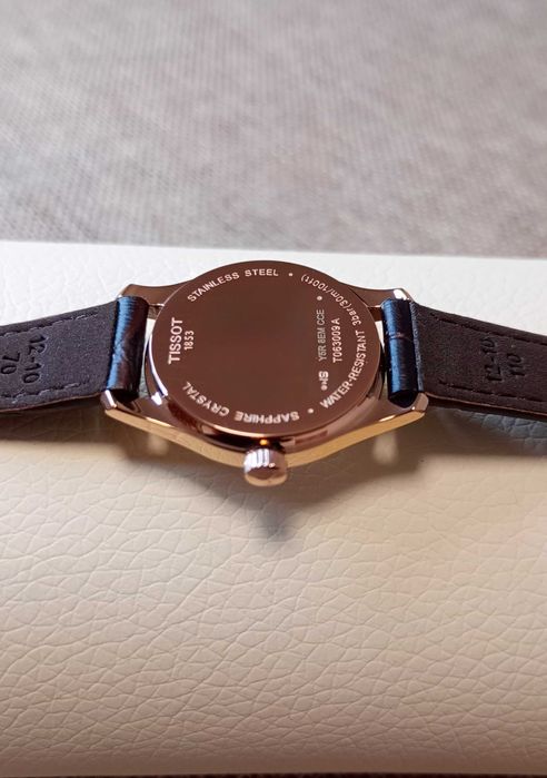 Ceas  Tissot Tradition T0630093601800 - Femei