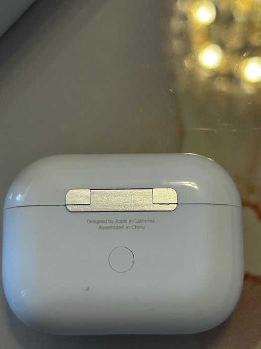 AirPods Pro 2 Apple