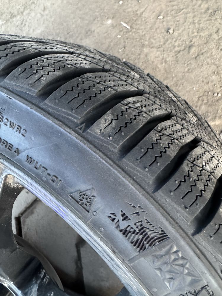 Диски р17 в хорошем состоянии 8шт,4 шины NEXEN 205/40/R17