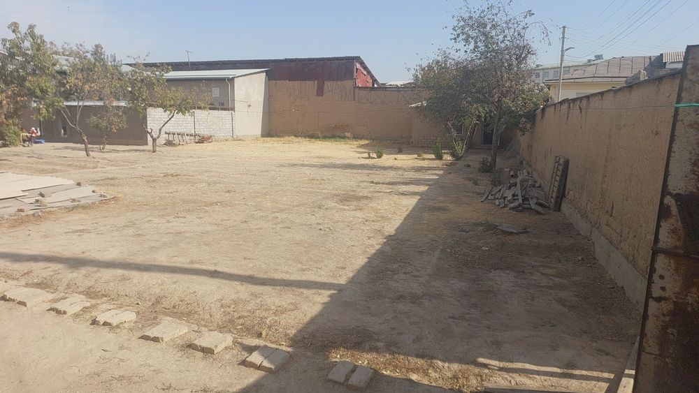 Хасанбойда ер сотилади