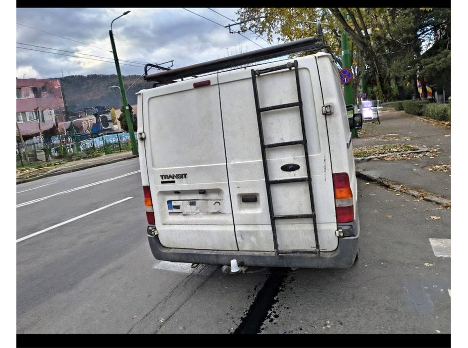 Vand portbagaj pentru duba