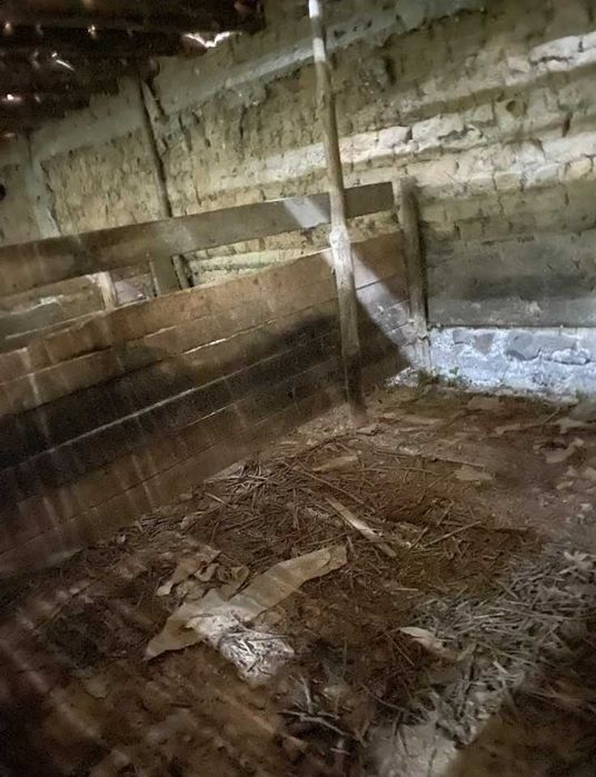 Къща на брега на язовир Жребчево