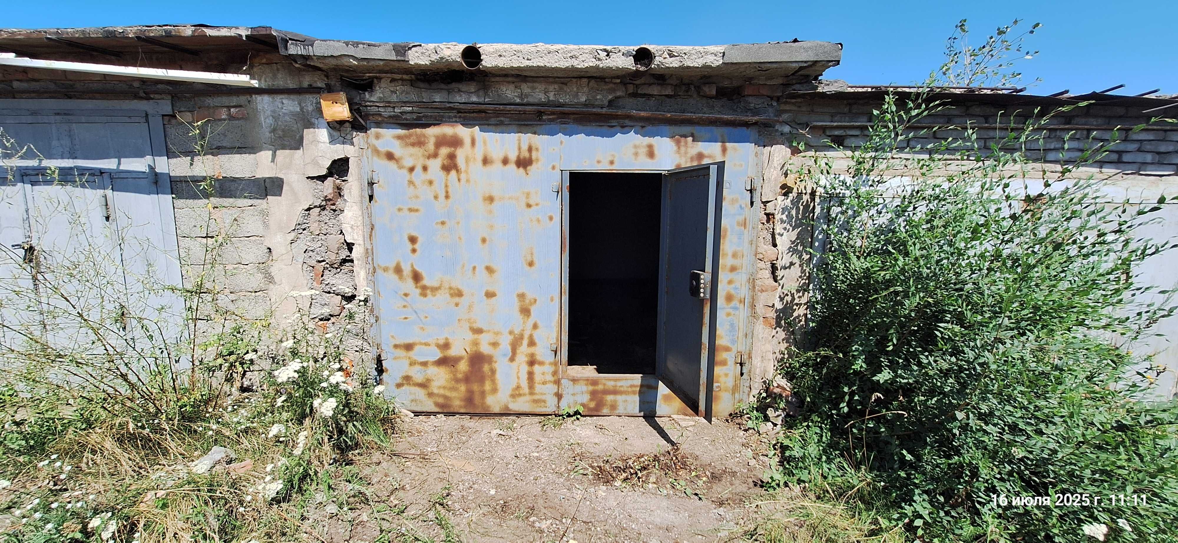 Продам гараж в 9 обществе