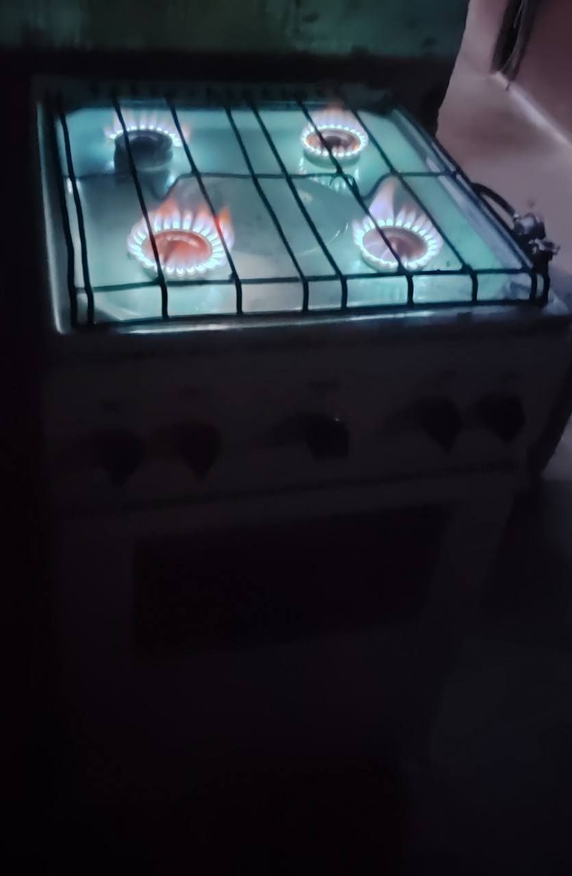 Gazpiltalar sotiladi. СССР gazpiltalar. Polni remont qilingan.Iishlash
