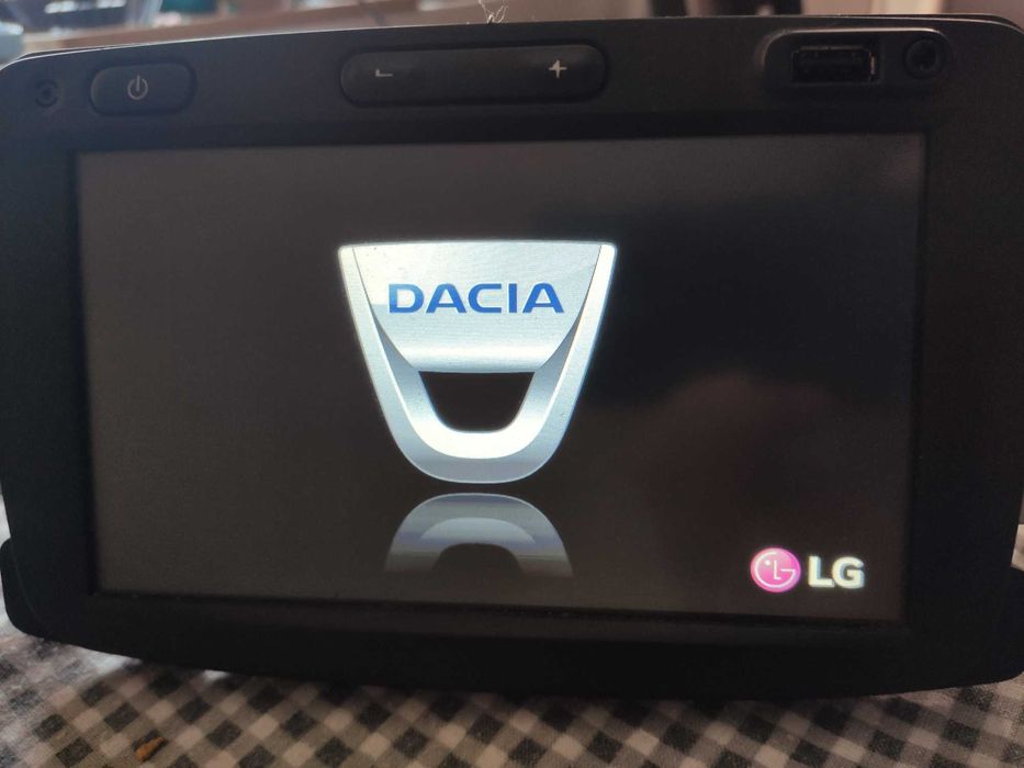 Навигация за Дачия