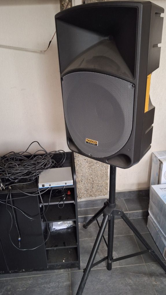 BOXE Tapco Thump TH15A