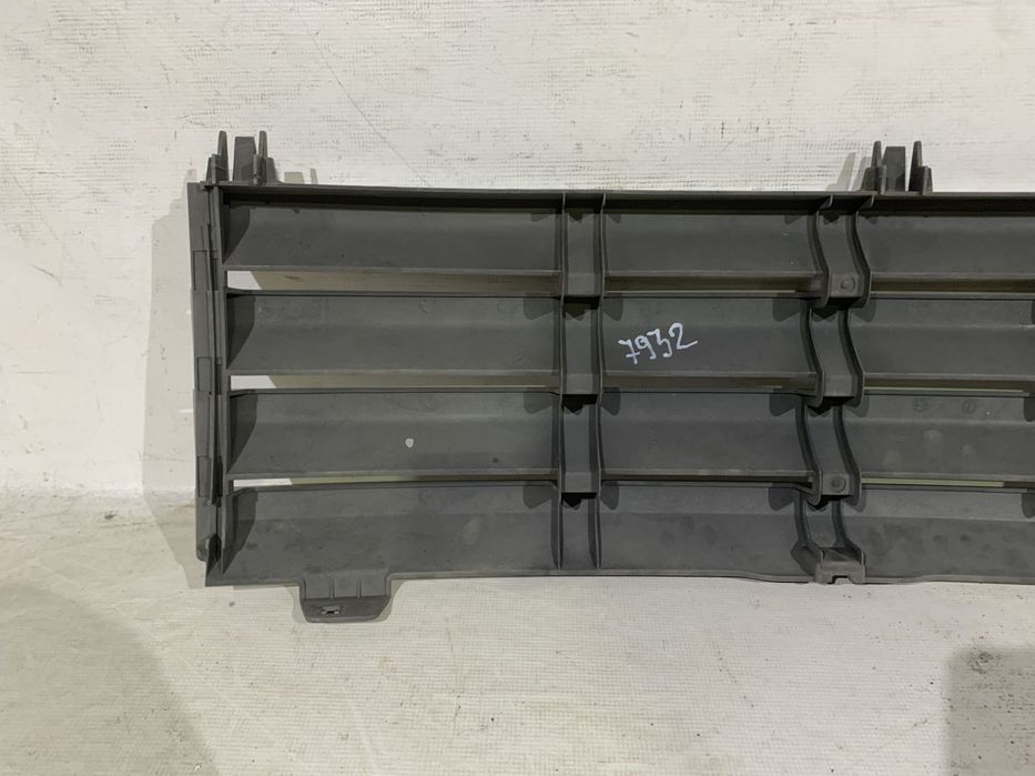 Grila radiator, Range Rover Vogue L322, 2002, 2003, 2004, 2005, cod origine OE 51137009910.