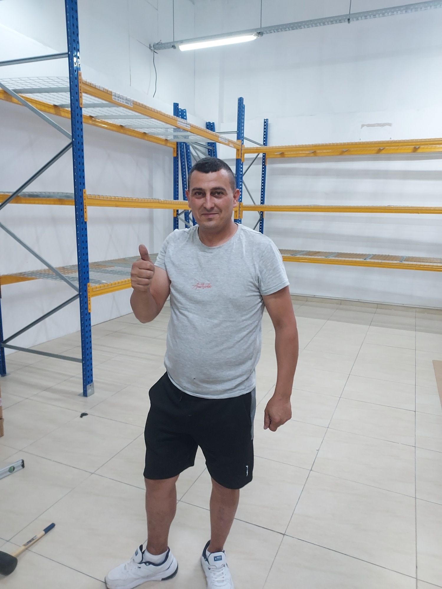 Rafturi metalice profesionale