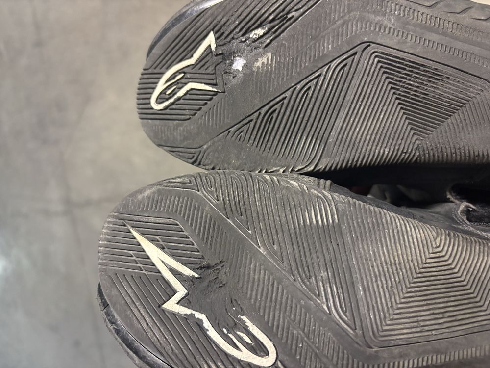 Продавам ботуши alpinestars 45 номер