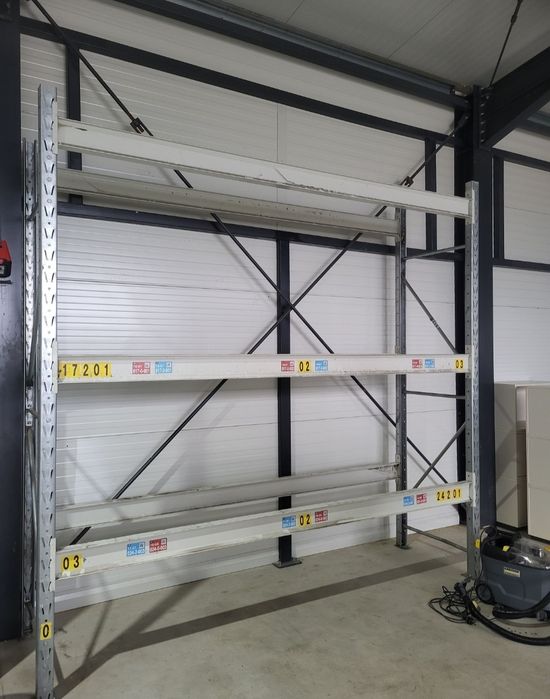 Rafturi metalice industriale 3433