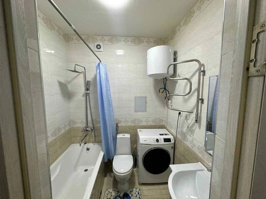 Квартира Жк Azia House яшнабадский район
Ул. Иззат
 Рынок Кадышева