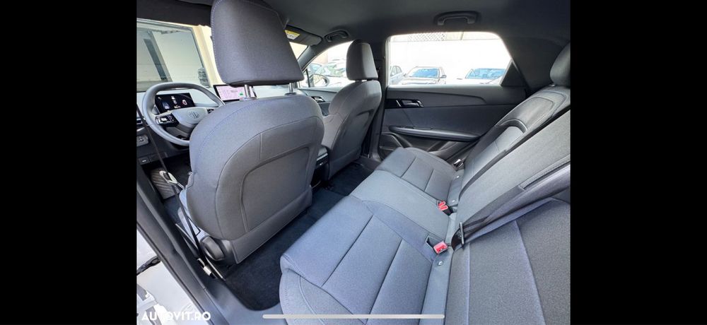 Inchiriere MG4 2025 electric doar PFA/SRL