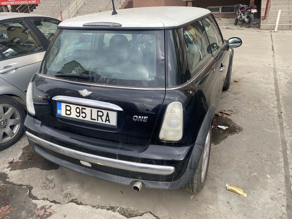 Vand mini one stare buna de functionare primul propietar