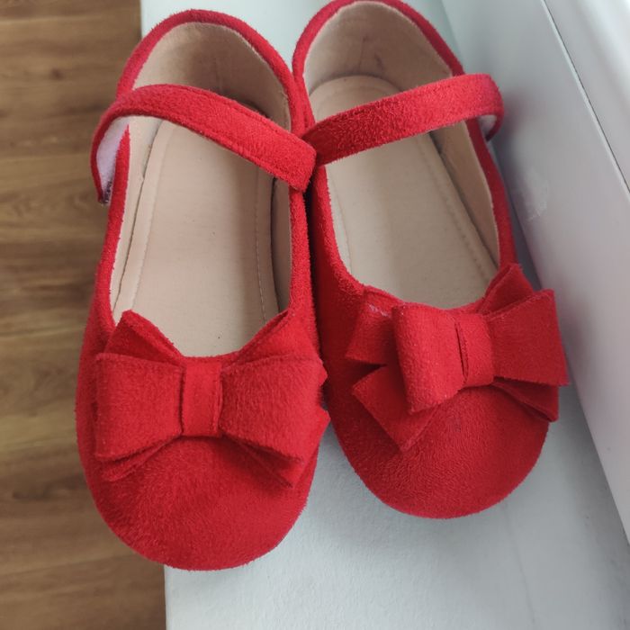 Pantofi roșii fetiță 5-6 ani