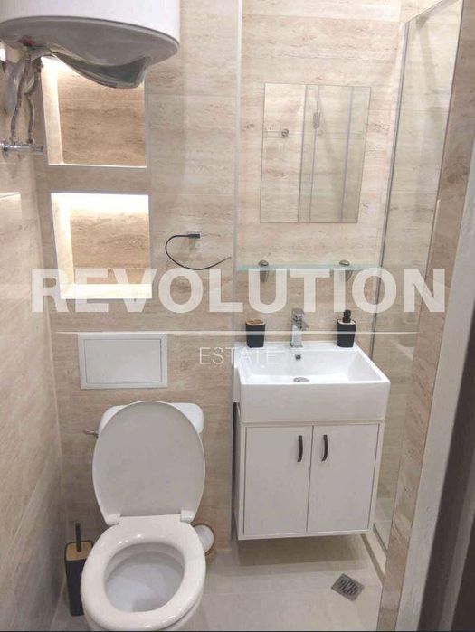 Дава се под наем Тристаен апартамент в Варна, Левски - 60 кв.м за 475 € - Снимка #5