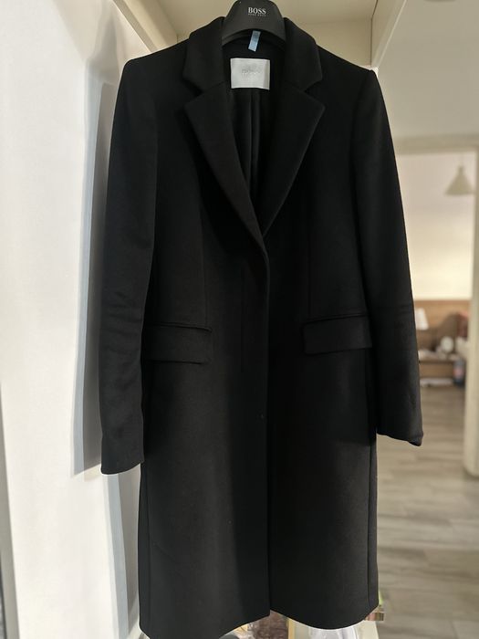 BOSS palton damă de la 2600 lei 1400 lei