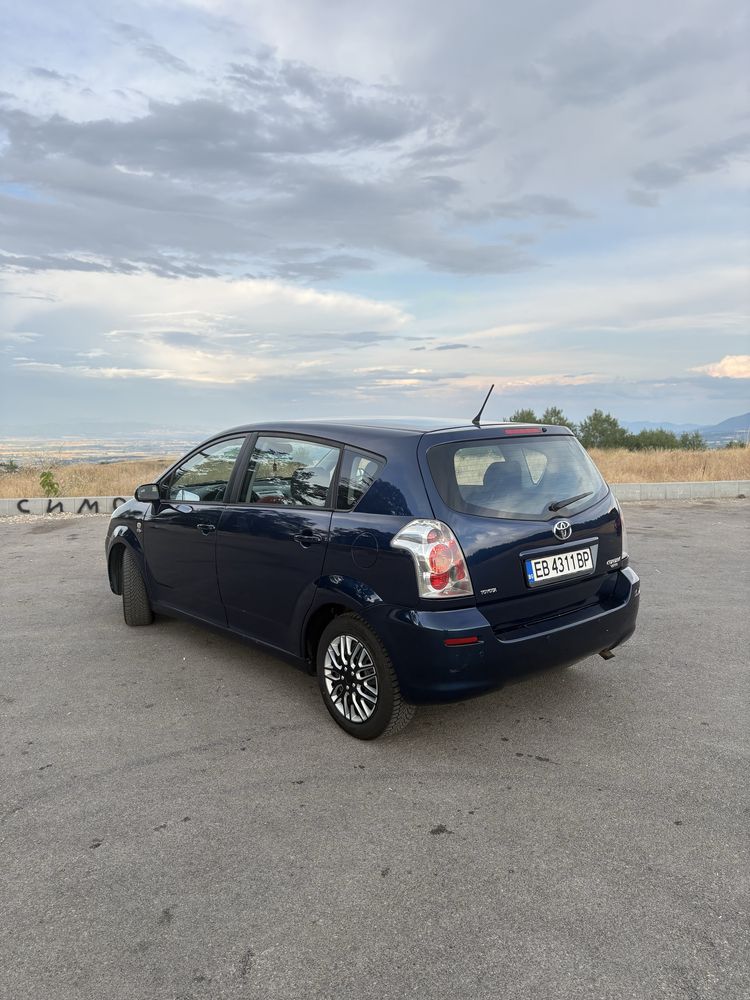 Toyota corolla verso 2.0T Diesel