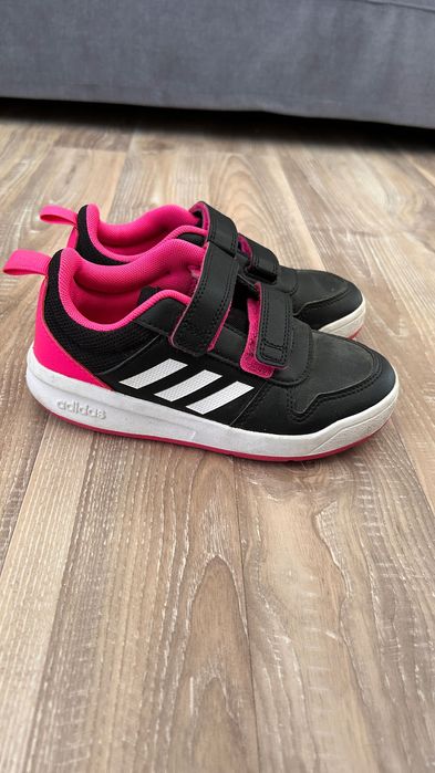 Sneakers Adidas /mar 22