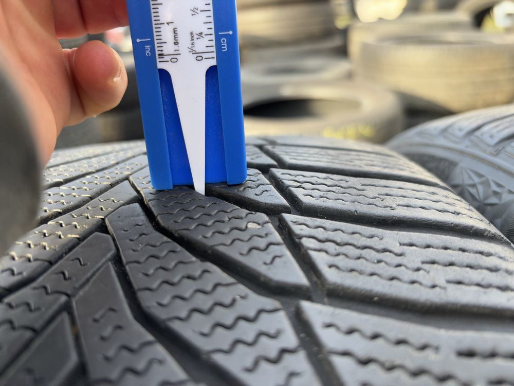 245/40 R18 2бр зимни гуми
