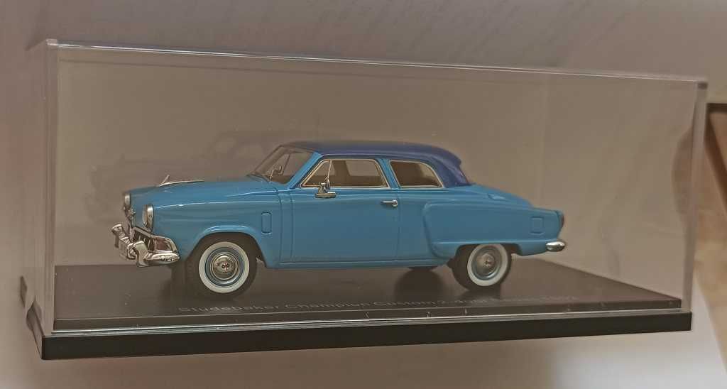 Macheta Studebaker Champion Custom 2 Door 1952 - NEO Models 1/43