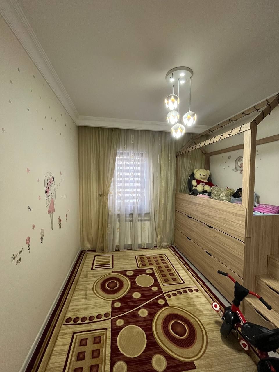 Yunusobod, metro Shahriston yaqinida 3 xonali uy sotiladi 82m²