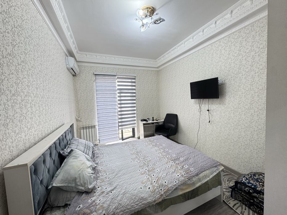 Эко Базар-Улица Темура Малика 1^2 Комнатная ПРОДАЕТСЯ