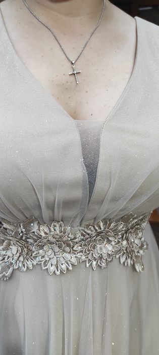 Rochie lunga bej cu sclipici in degrade