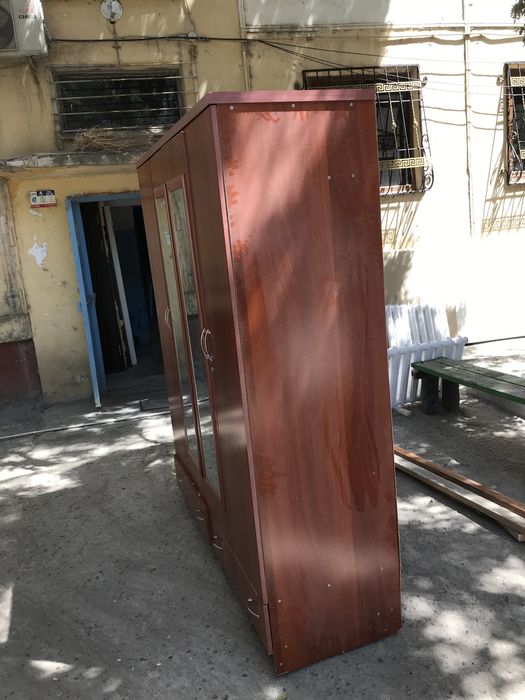 Шкаф для спальний
