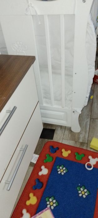 Vând pătuț pentru bebeluș