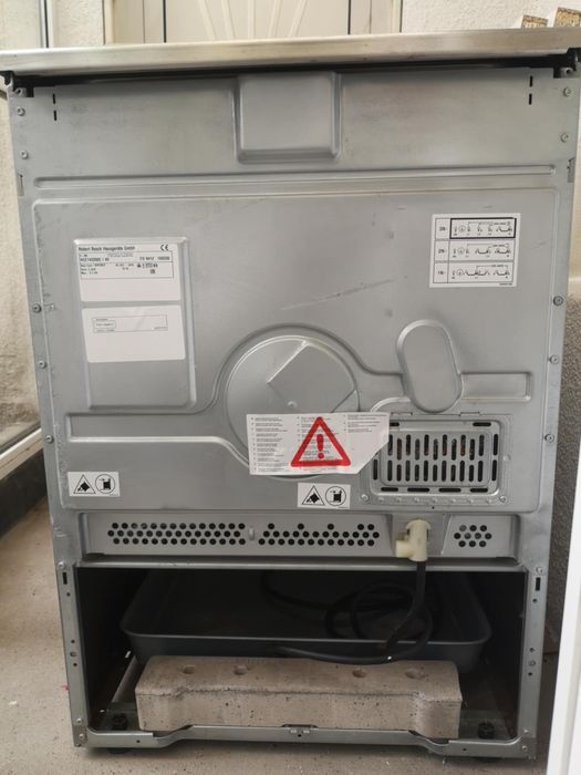 [като нова] Готварска печка Bosch HCE743350E