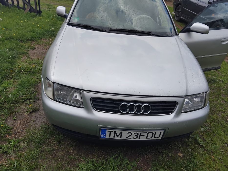 Vând Audi A3 fără acte pn m-ai multe detalii in privat