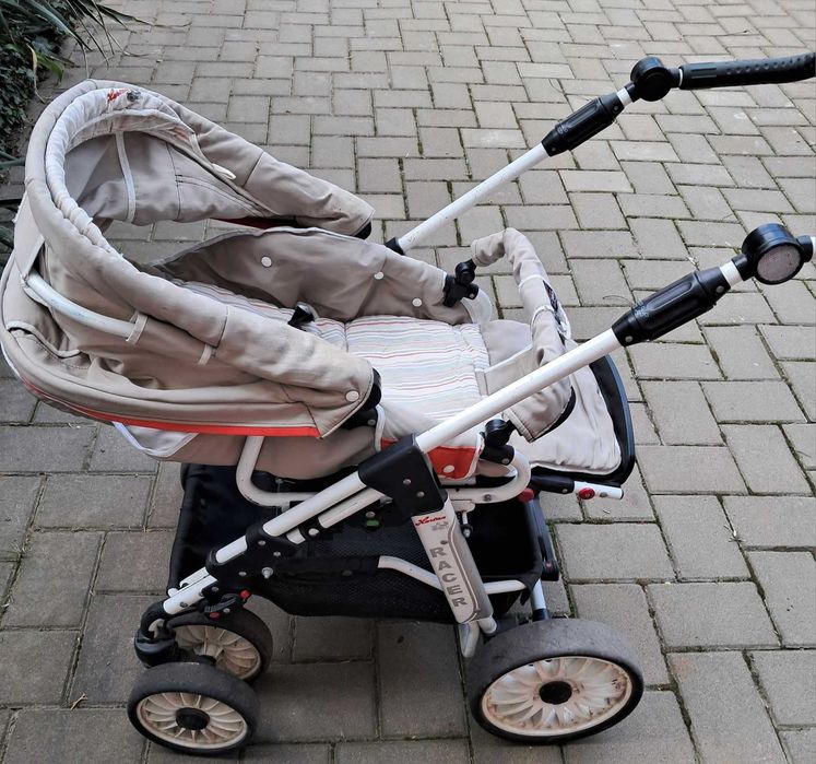 Carut pentru copil, 2 in 1, fabricatie germana Hartan Racer