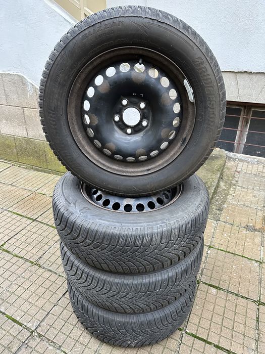 Гуми с джанти Bridgestone 215/60/16