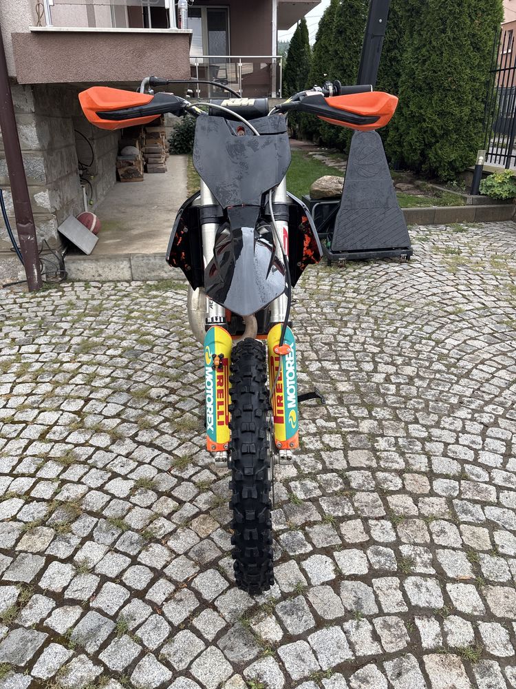 KTM 2018 125 кубика