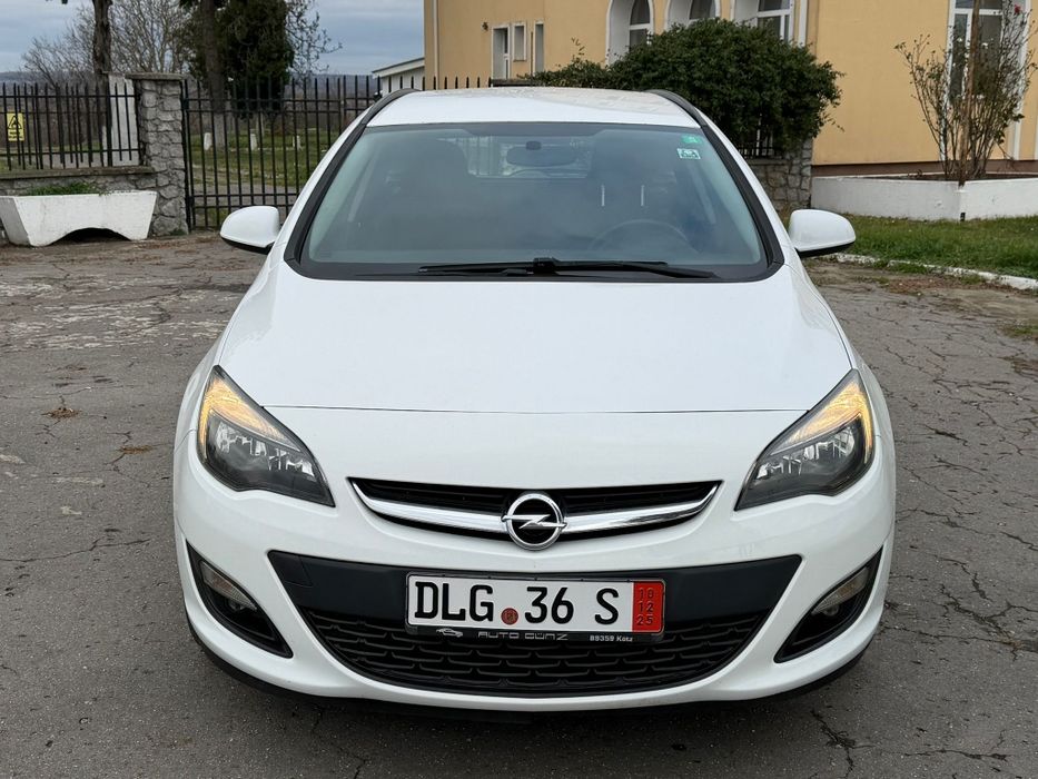 Vând Opel Astra j 2015 euro 6