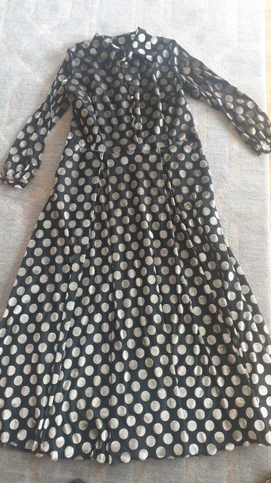 Rochie de catifea de ocazie. Purtata o singura data!