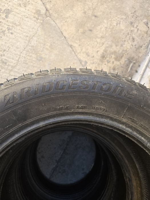 4 бр. Зимни гуми 225.60.18