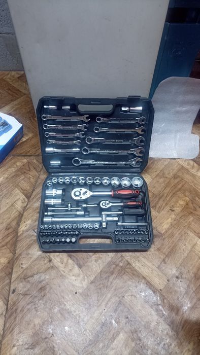 Акция набор ключей 82придмет