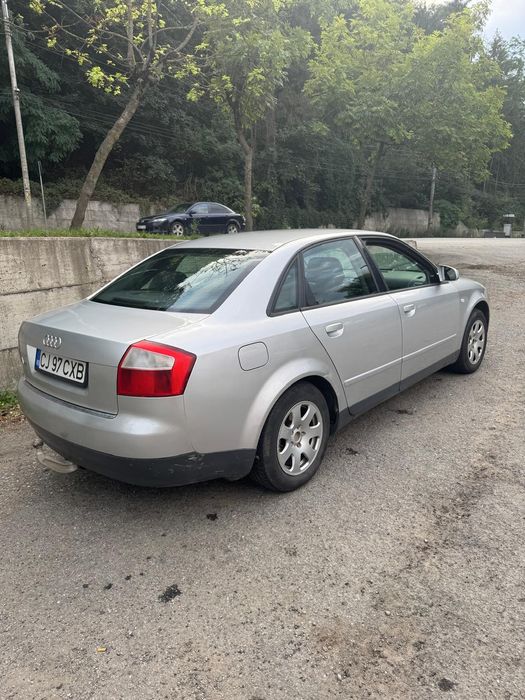 Vând Audi A4 B6 1.9 TDI